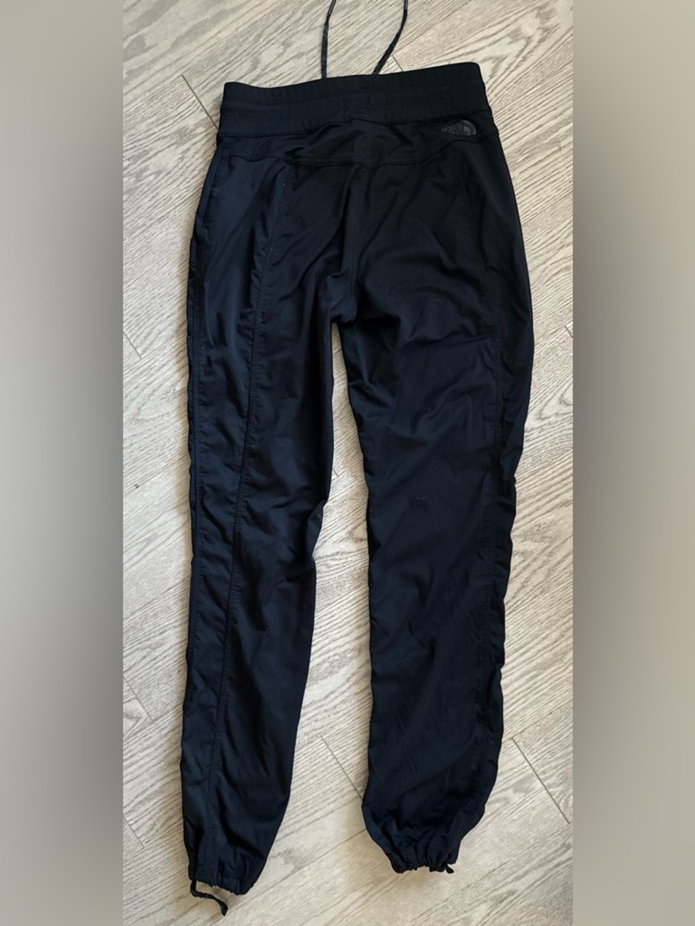 The North Face Black Women's Nylon Athletic Jogger Pants in size S - Picture 8 of 11